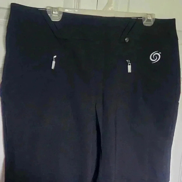 Penningtons Active Zone Golf  Capri's New Without Tags - Size X - Picture 1 of 11